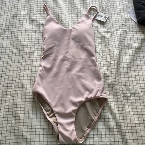 Brand new poolside pause one piece lululemon bathing suit